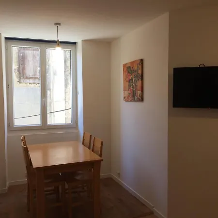 Centre Historic Apartment *